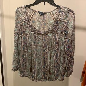 Lightweight Sheer Three Quarter Sleeve Tunic Top